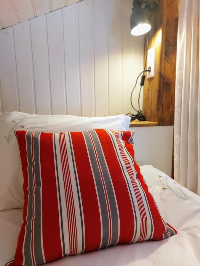 Grasteinn Guesthouse Þórshöfn 외부 사진