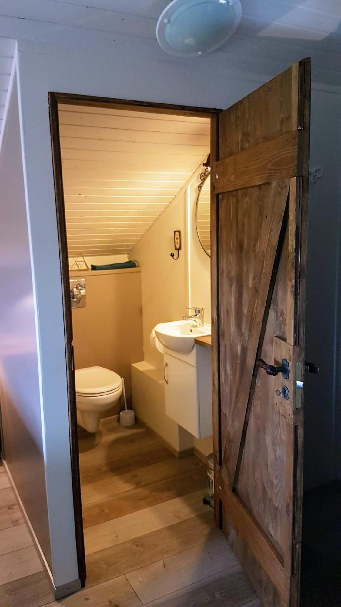 Grasteinn Guesthouse Þórshöfn 외부 사진