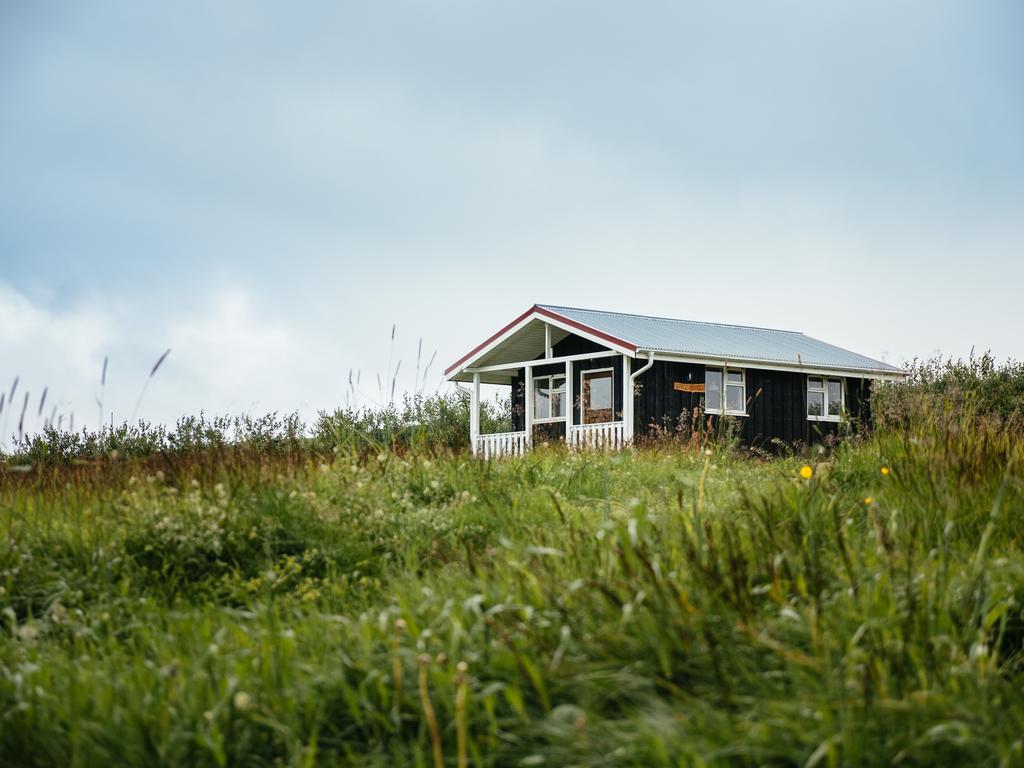 Grasteinn Guesthouse Þórshöfn 외부 사진